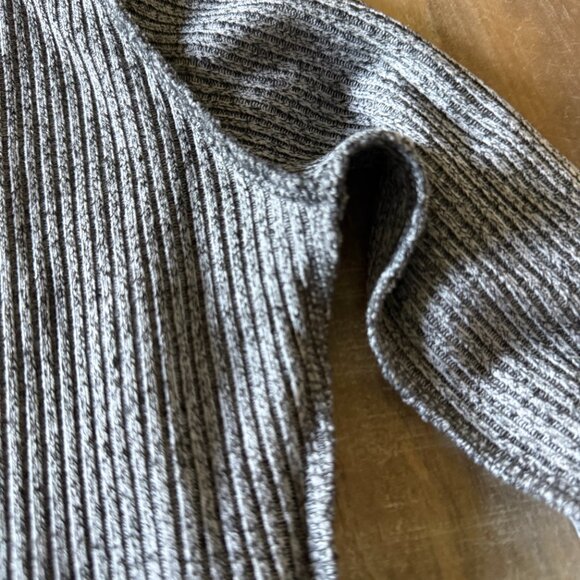 ECHT Ribbed Gray Long Sleeved Fitted Top - Medium - Picture 3 of 7